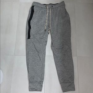 American eagle joggers